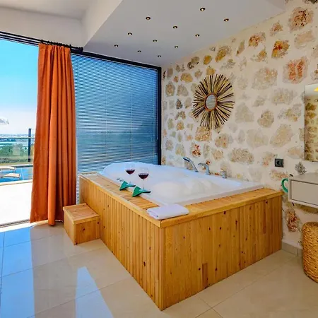 Selim - 1 Bed Honeymoon With Jacuzzi In Kalkan Villa